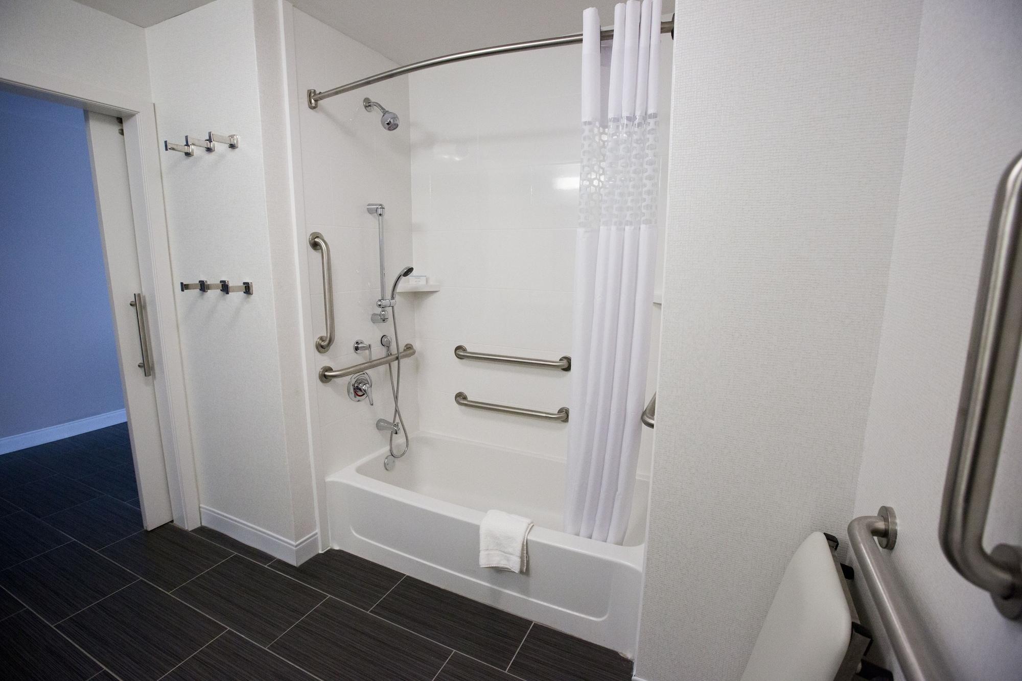 Hampton Inn Blue Ash/Cincinnati, Oh Bagian luar foto