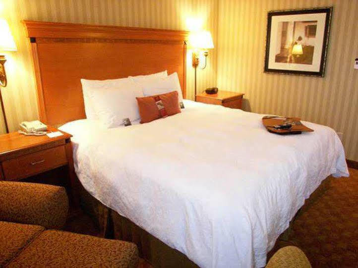 Hampton Inn Blue Ash/Cincinnati, Oh Bagian luar foto